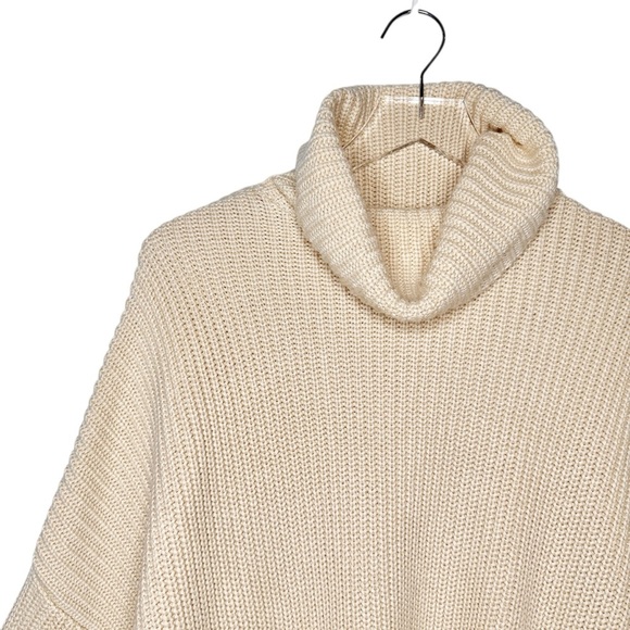 NEW Abercrombie & Fitch Women’s Cream Chunky Turtleneck Sweaters Sz 2X - Picture 5 of 12